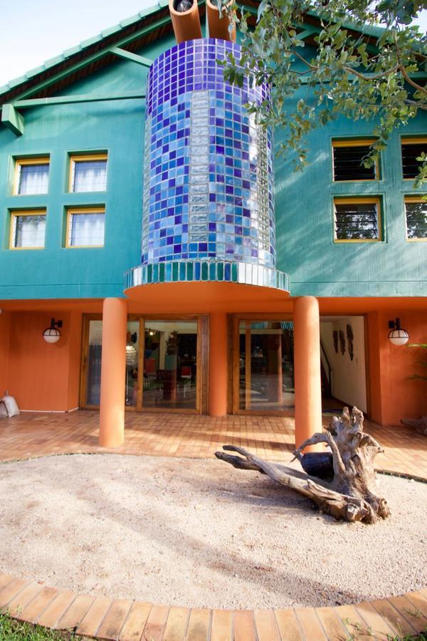 Flatdog Lodge Victoria Falls Esterno foto
