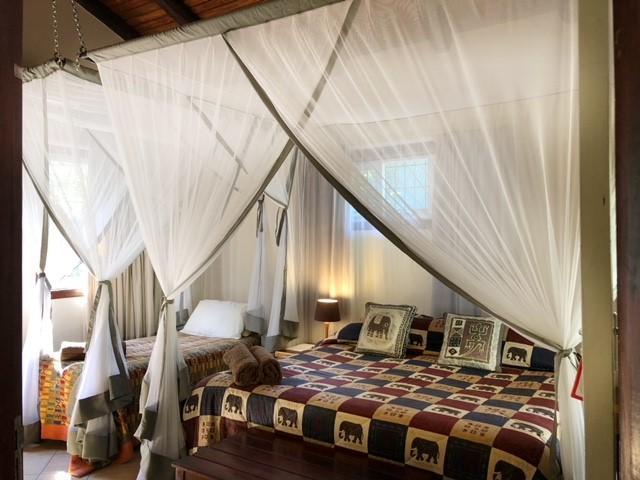 Flatdog Lodge Victoria Falls Esterno foto