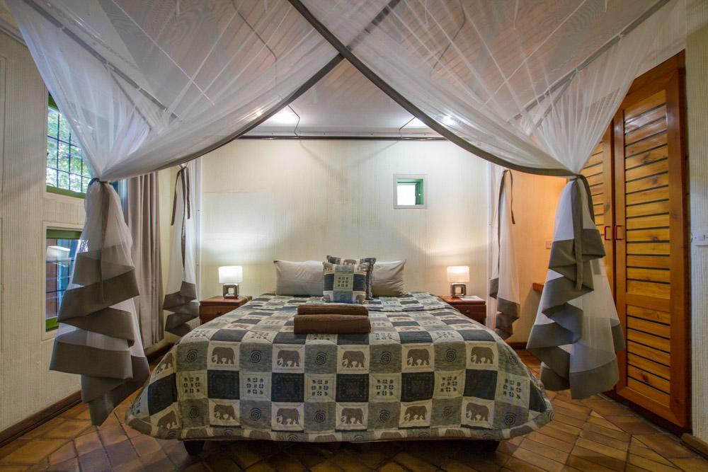 Flatdog Lodge Victoria Falls Esterno foto